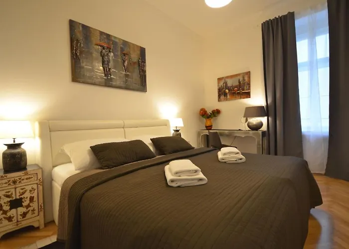 Grand Luxury - Sammlung Hastalska