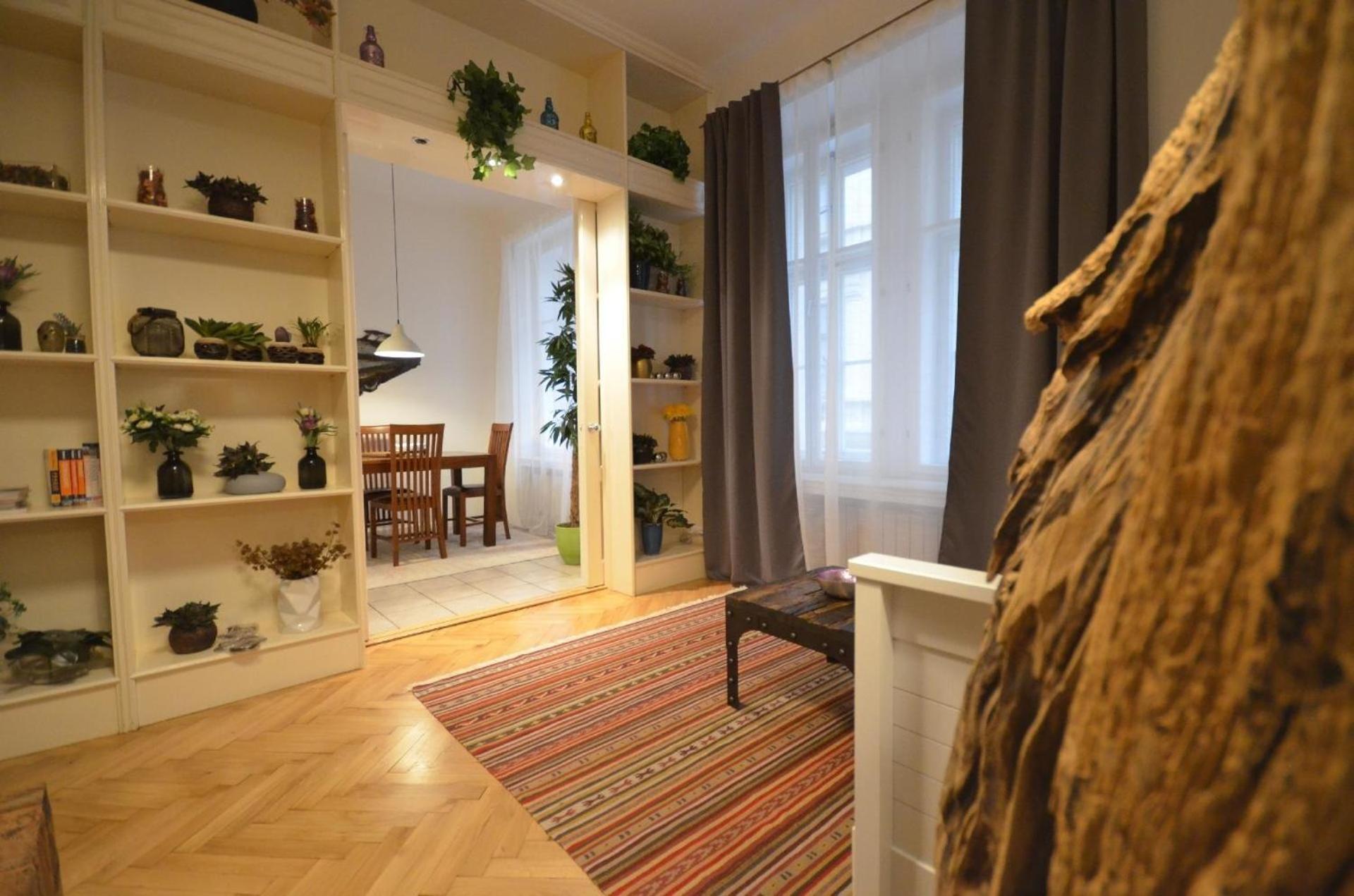 Apartment Grand Luxury - Sammlung Hastalska Prague